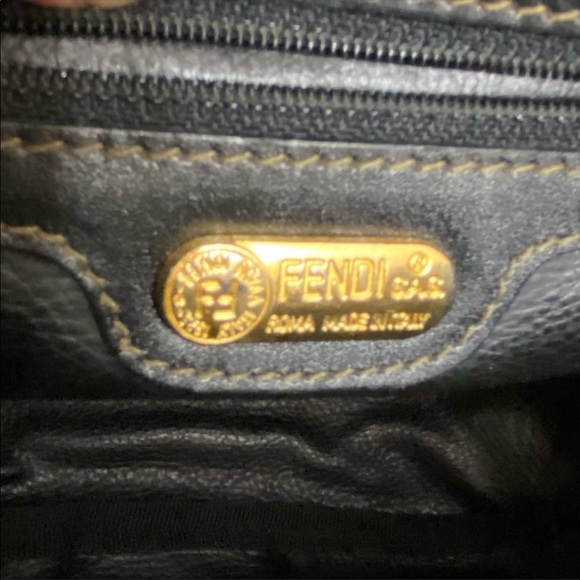 💼 Vintage FENDI Check Pattern Pouch/Crossbody - Picture 9 of 12